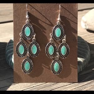 Lucky Brand Pendulum Ear Rings